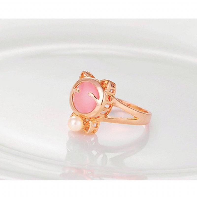 cat's eye steen parel kat ring